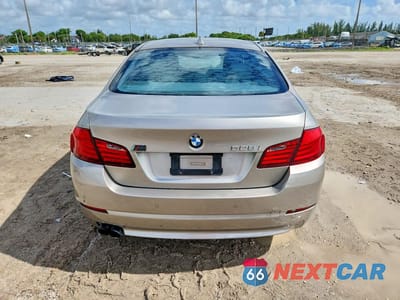 Zdjęcie 6 z 12 samochodu: 2013 BMW 528 I VIN:WBAXG5C53DD233428 - miniatura