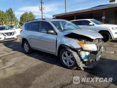 Czwarte zdjęcie samochodu z boku: 2011 TOYOTA RAV4 BASE VIN:2T3BF4DV7BW107680 - miniatura