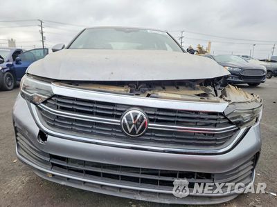 Piąte zdjęcie samochodu w środku: 2024 VOLKSWAGEN JETTA SE VIN:3VWEM7BU7RM015086 - miniatura