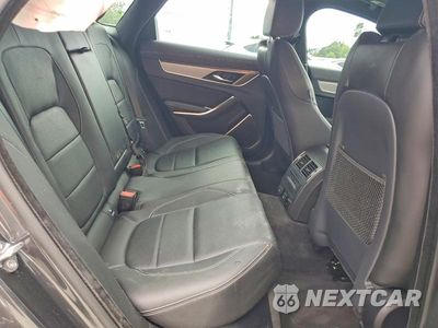 Zdjęcie 10 z 13 samochodu: 2024 JAGUAR XF R-DYNAMIC SE VIN:SAJBL4GXXRCY95522 - miniatura