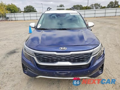Piąte zdjęcie samochodu w środku: 2021 KIA SELTOS S VIN:KNDEU2AA1M7117757 - miniatura