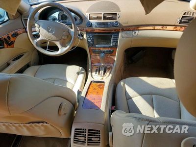 Zdjęcie 8 z 12 samochodu: 2008 MERCEDES-BENZ E 350 VIN:WDBUF56X58B308152 - miniatura