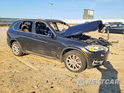 Czwarte zdjęcie samochodu z boku: 2018 BMW X5 XDR40E VIN:5UXKT0C54J0V99203 - miniatura