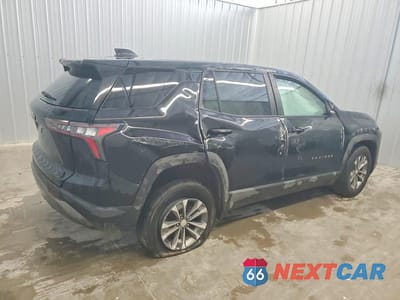 Trzecie zdjęcie samochodu z tyłu: 2025 CHEVROLET EQUINOX LT VIN:3GNAXHEGXSL315020 - miniatura