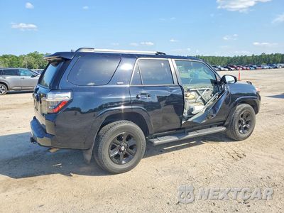 Trzecie zdjęcie samochodu z tyłu: 2022 TOYOTA 4RUNNER SR5 VIN:JTEEU5JR3N5251511 - miniatura