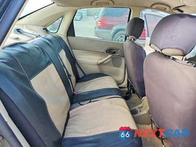 Zdjęcie 10 z 12 samochodu: 2005 FORD FOCUS ZX4 VIN:1FAFP34NX5W272448 - miniatura