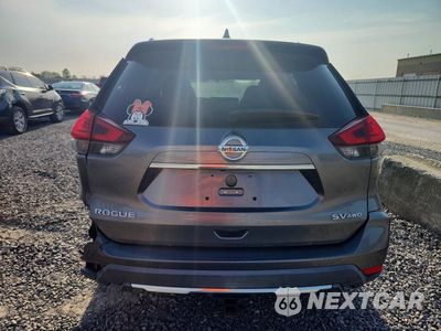 Zdjęcie 6 z 13 samochodu: 2017 NISSAN ROGUE SV VIN:KNMAT2MV7HP582078 - miniatura