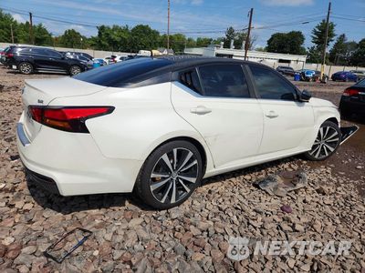 Trzecie zdjęcie samochodu z tyłu: 2020 NISSAN ALTIMA SR VIN:1N4BL4CV3LC220157 - miniatura
