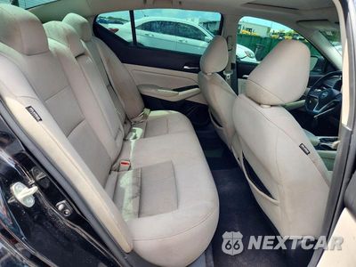 Zdjęcie 10 z 12 samochodu: 2021 NISSAN ALTIMA SV VIN:1N4BL4DV1MN301341 - miniatura