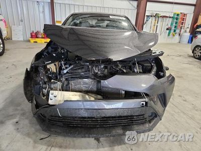 Piąte zdjęcie samochodu w środku: 2019 TOYOTA C-HR XLE VIN:NMTKHMBX7KR082195 - miniatura