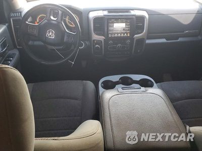 Zdjęcie 8 z 12 samochodu: 2017 RAM 1500 SLT VIN:1C6RR6GT9HS651151 - miniatura