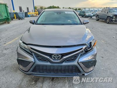 Piąte zdjęcie samochodu w środku: 2024 TOYOTA CAMRY SE VIN:4T1G11AK6RU887140 - miniatura