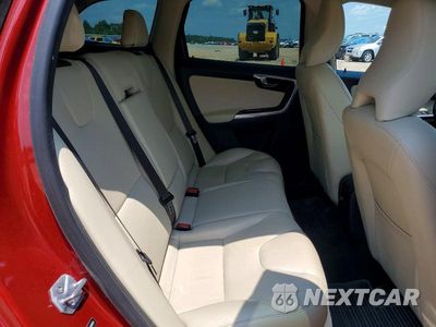 Zdjęcie 11 z 13 samochodu: 2016 VOLVO XC60 T6 PREMIER VIN:YV449MDK8G2860024 - miniatura