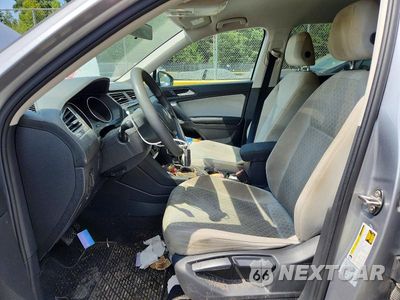 Zdjęcie 7 z 13 samochodu: 2019 VOLKSWAGEN TIGUAN S VIN:3VV0B7AXXKM184539 - miniatura