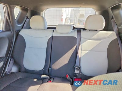 Zdjęcie 10 z 13 samochodu: 2018 KIA SOUL BASE VIN:KNDJN2A29J7587616 - miniatura