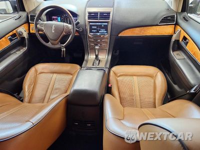 Zdjęcie 8 z 13 samochodu: 2013 LINCOLN MKX VIN:2LMDJ8JK2DBL32586 - miniatura