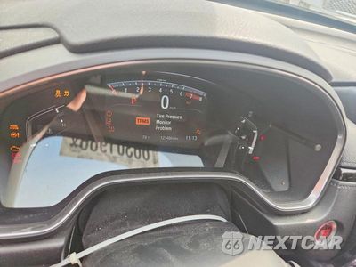 Zdjęcie 9 z 12 samochodu: 2019 HONDA CR-V EX VIN:JHLRW2H5XKX014793 - miniatura