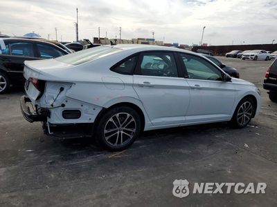 Trzecie zdjęcie samochodu z tyłu: 2024 VOLKSWAGEN JETTA SPORT VIN:3VWBM7BU3RM078933 - miniatura