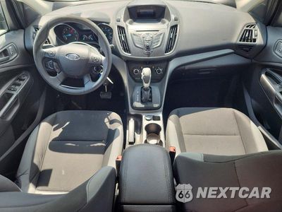 Zdjęcie 8 z 12 samochodu: 2013 FORD ESCAPE S VIN:1FMCU0F75DUD37487 - miniatura