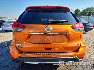 Zdjęcie 6 z 13 samochodu: 2019 NISSAN ROGUE SV VIN:JN8AT2MT8KW503033 - miniatura