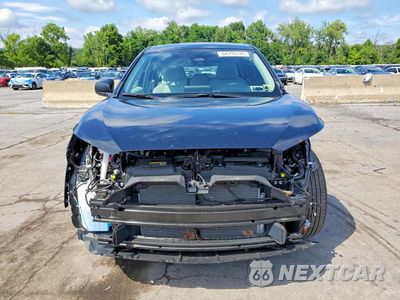 Piąte zdjęcie samochodu w środku: 2025 TOYOTA COROLLA CROSS L VIN:7MUAAABG1SV130795 - miniatura