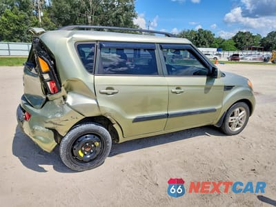 Trzecie zdjęcie samochodu z tyłu: 2011 KIA SOUL + VIN:KNDJT2A26B7231230 - miniatura