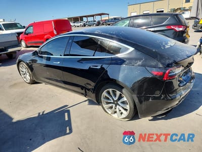 Drugie zdjęcie samochodu z przodu: 2018 TESLA MODEL 3 VIN:5YJ3E1EB1JF115708 - miniatura