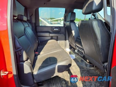 Zdjęcie 10 z 12 samochodu: 2020 GMC SIERRA K2500 HEAVY DUTY VIN:1GT49LE75LF223876 - miniatura