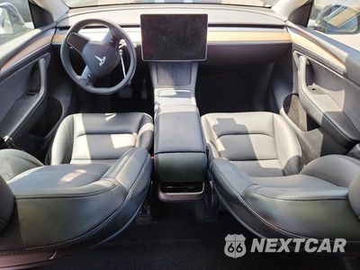 Zdjęcie 8 z 12 samochodu: 2023 TESLA MODEL Y VIN:7SAYGDEE2PA042210 - miniatura
