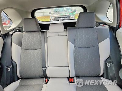 Zdjęcie 10 z 14 samochodu: 2025 TOYOTA RAV4 XLE VIN:2T3P1RFV9SW558771 - miniatura
