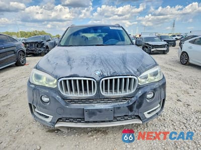 Piąte zdjęcie samochodu w środku: 2014 BMW X5 XDRIVE50I VIN:5UXKR6C5XE0C02264 - miniatura