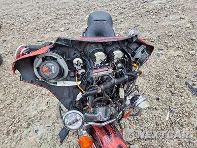Piąte zdjęcie samochodu w środku: 2010 HARLEY-DAVIDSON FLHTC VIN:1HD1FF419AB649986 - miniatura
