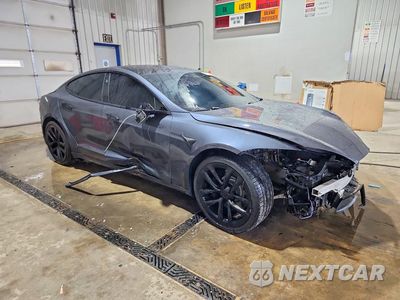Czwarte zdjęcie samochodu z boku: 2022 TESLA MODEL S VIN:5YJSA1E65NF459932 - miniatura