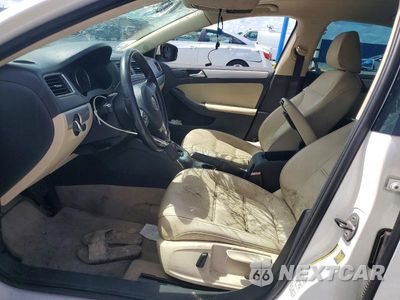 Zdjęcie 7 z 13 samochodu: 2013 VOLKSWAGEN JETTA SE VIN:3VWDX7AJ5DM252937 - miniatura