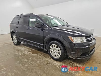 Czwarte zdjęcie samochodu z boku: 2018 DODGE JOURNEY SE VIN:3C4PDCAB4JT310581 - miniatura
