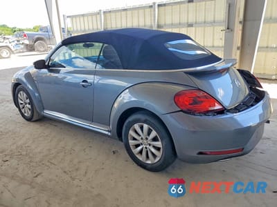 Drugie zdjęcie samochodu z przodu: 2018 VOLKSWAGEN BEETLE S VIN:3VW5DAATXJM502227 - miniatura