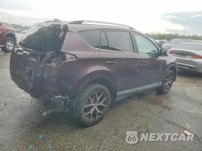 Trzecie zdjęcie samochodu z tyłu: 2017 TOYOTA RAV4 SE VIN:2T3JFREV8HW587857 - miniatura
