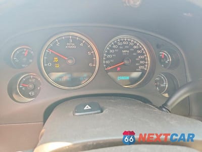 Zdjęcie 9 z 12 samochodu: 2013 GMC YUKON DENALI VIN:1GKS1EEF2DR359369 - miniatura