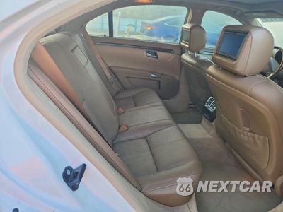 Zdjęcie 10 z 12 samochodu: 2007 MERCEDES-BENZ S 550 VIN:WDDNG71X37A079406 - miniatura