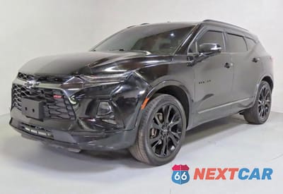 Drugie zdjęcie samochodu z przodu: 2020 CHEVROLET BLAZER RS VIN:3GNKBERSXLS686427 - miniatura