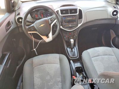 Zdjęcie 8 z 12 samochodu: 2020 CHEVROLET SONIC VIN:1G1JG6SB7L4126511 - miniatura