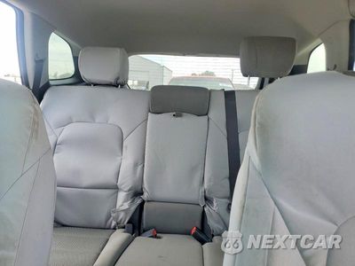 Zdjęcie 10 z 13 samochodu: 2018 HYUNDAI SANTA FE VIN:KM8SMDHF2JU273475 - miniatura