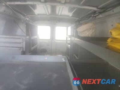 Zdjęcie 10 z 13 samochodu: 2008 FORD ECONOLINE E350 VIN:1FTSE34L98DA15410 - miniatura