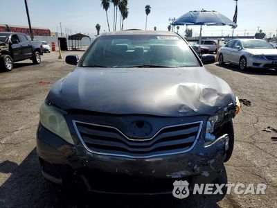 Piąte zdjęcie samochodu w środku: 2010 TOYOTA CAMRY LE VIN:4T4BF3EK4AR011548 - miniatura