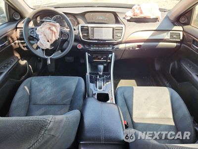 Zdjęcie 8 z 12 samochodu: 2017 HONDA ACCORD EX VIN:1HGCR2F7XHA181621 - miniatura