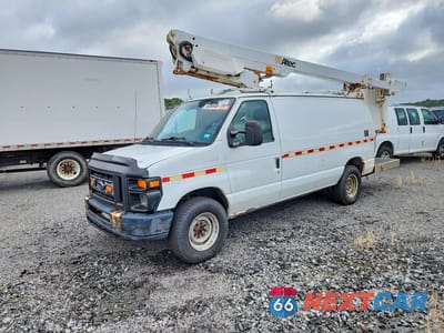 2011 FORD E350 VAN WITH BUCKET LIFT 1FTSE3ES5BDB26100 - główne zdjęcie licytacji z USA - miniatura