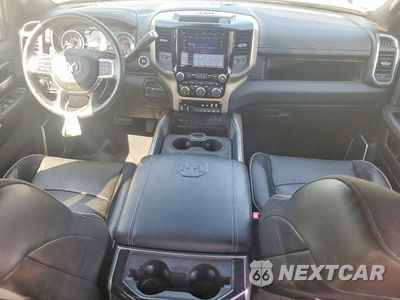 Zdjęcie 8 z 13 samochodu: 2019 RAM 2500 LARAMIE VIN:3C6UR5FL9KG613603 - miniatura