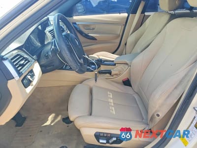 Zdjęcie 7 z 12 samochodu: 2016 BMW 328 I SULEV VIN:WBA8E9G50GNU29322 - miniatura