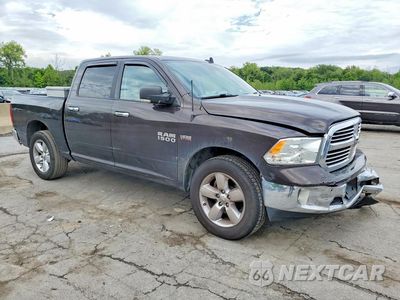 Czwarte zdjęcie samochodu z boku: 2017 RAM 1500 SLT VIN:3C6RR7LT1HG544033 - miniatura