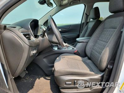 Zdjęcie 7 z 14 samochodu: 2022 CHEVROLET EQUINOX LT VIN:3GNAXUEV8NL273393 - miniatura